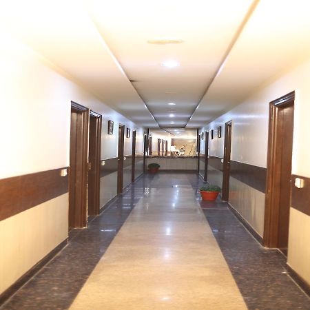 Hotel Pappan Plaza Palwal 외부 사진
